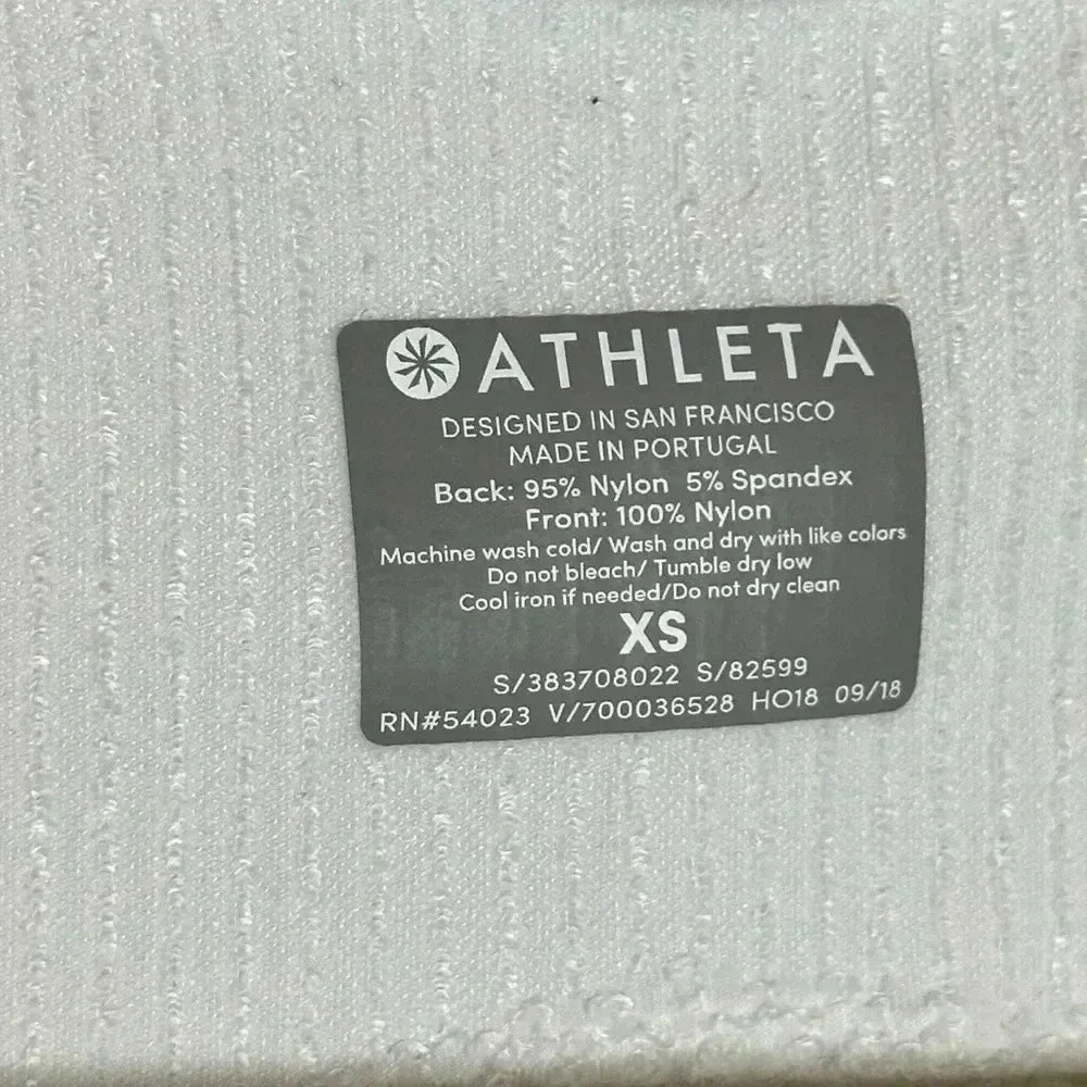 Athleta White and Cream Flurry Primaloft Vest XS - Picture 5 of 9